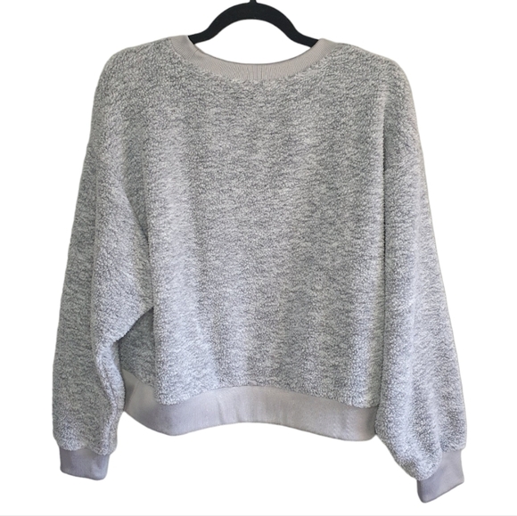 LEVI'S Meadow Fleece Crewneck Sweater Gray Women's Size M - Picture 8 of 15
